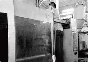 模具第一次试模出足球初盘和即时盘对比分析