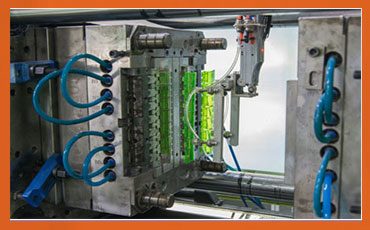 两球盘分析成型过程时产生气体与模具有关系吗？